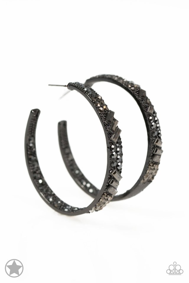 glitzy-by-association-black-earrings