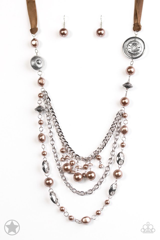 all-the-trimmings-brown-necklace
