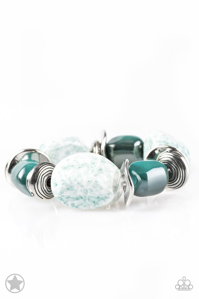 glaze-of-glory-blue-bracelet
