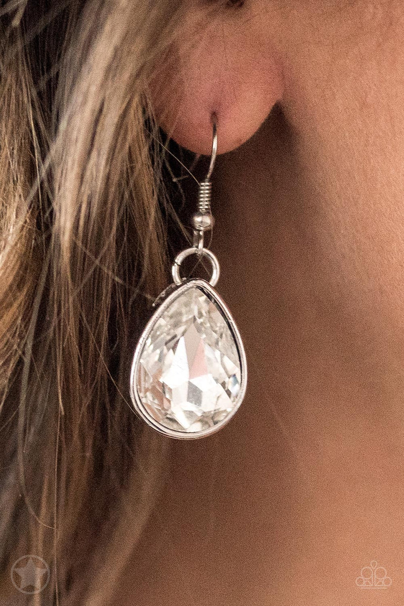 Show-Stopping Shimmer - White Necklace