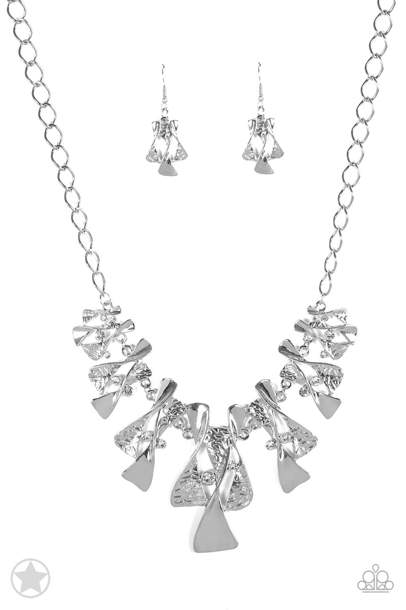the-sands-of-time-silver-necklace