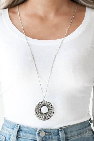 Chicly Centered - Multi Necklace