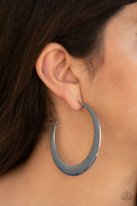 Moon Beam - Black Earrings