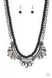 bow-before-the-queen-black-necklace