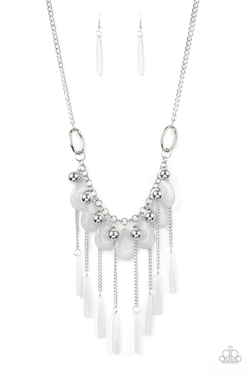 roaring-riviera-silver-necklace