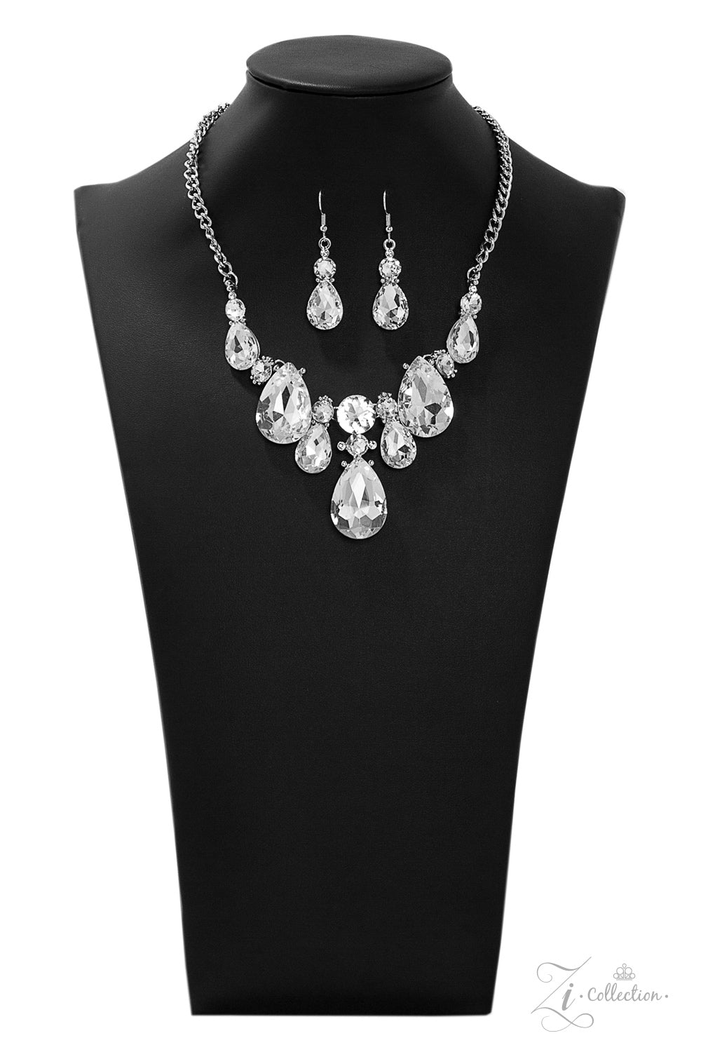Paparazzi -  Reign  | $5 Jewelry Club | Sparkle With Confidence! - 5JewelryClub