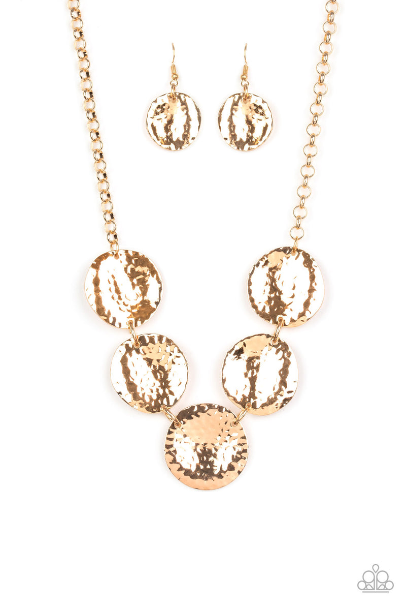 first-impressions-gold-necklace