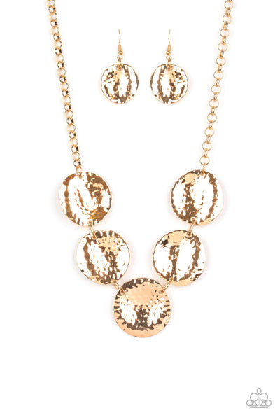 first-impressions-gold-necklace