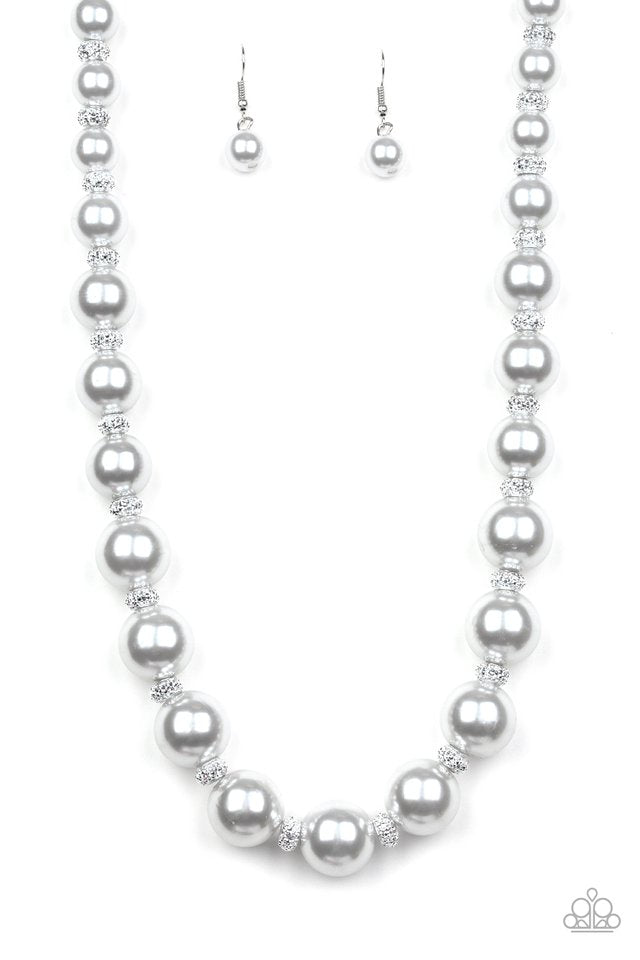 uptown-heiress-silver-necklace
