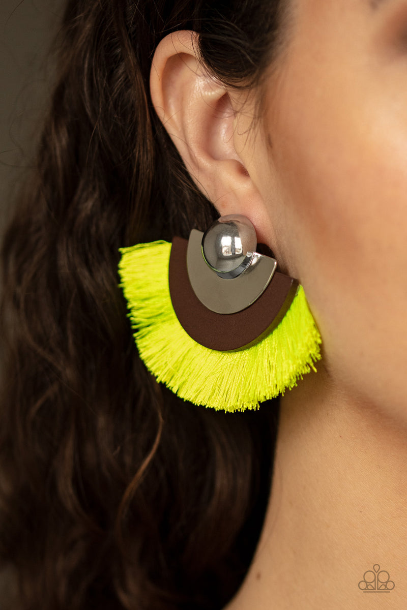 Fan The FLAMBOYANCE - Yellow Post Earrings