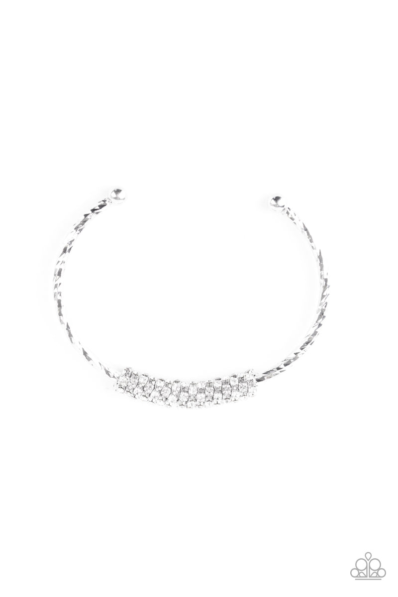 twinkling-twist-white-bracelet