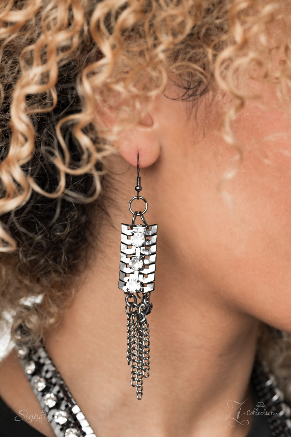 Paparazzi -  The Alex  | $5 Jewelry Club | Sparkle With Confidence! - 5JewelryClub