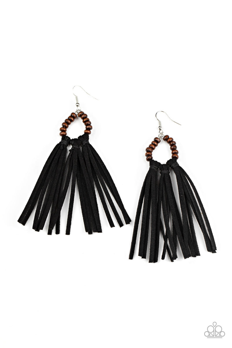easy-to-persuede-black-earrings