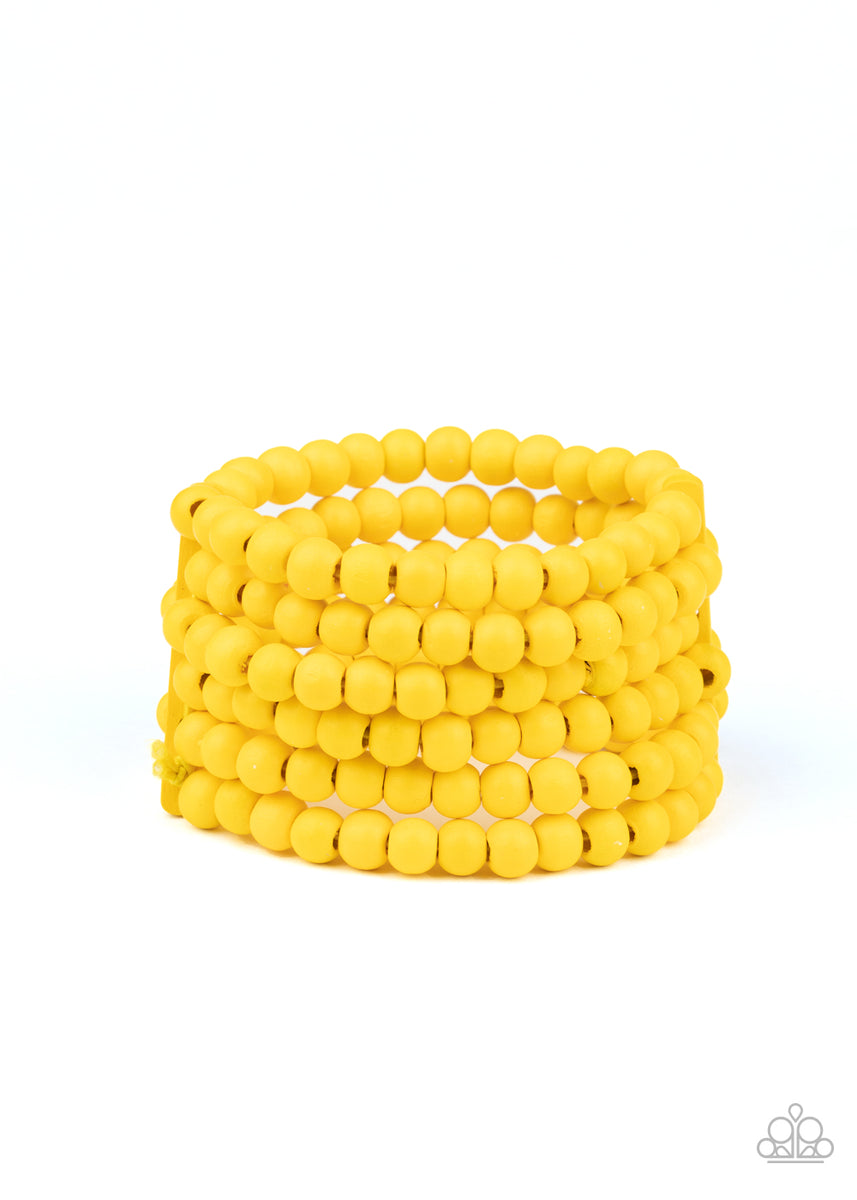 diving-in-maldives-yellow-bracelet