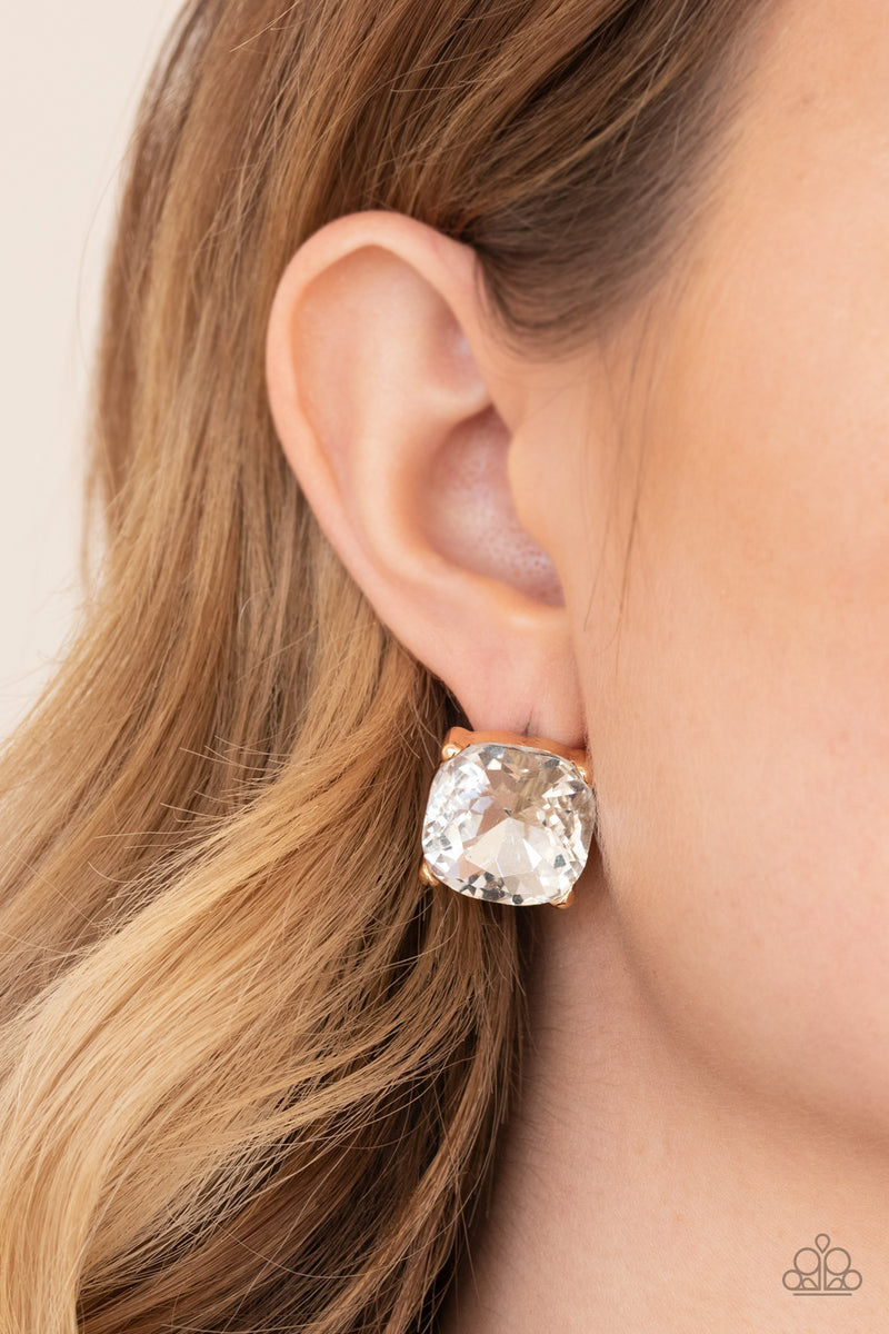 Royalty High - Gold Post Earrings