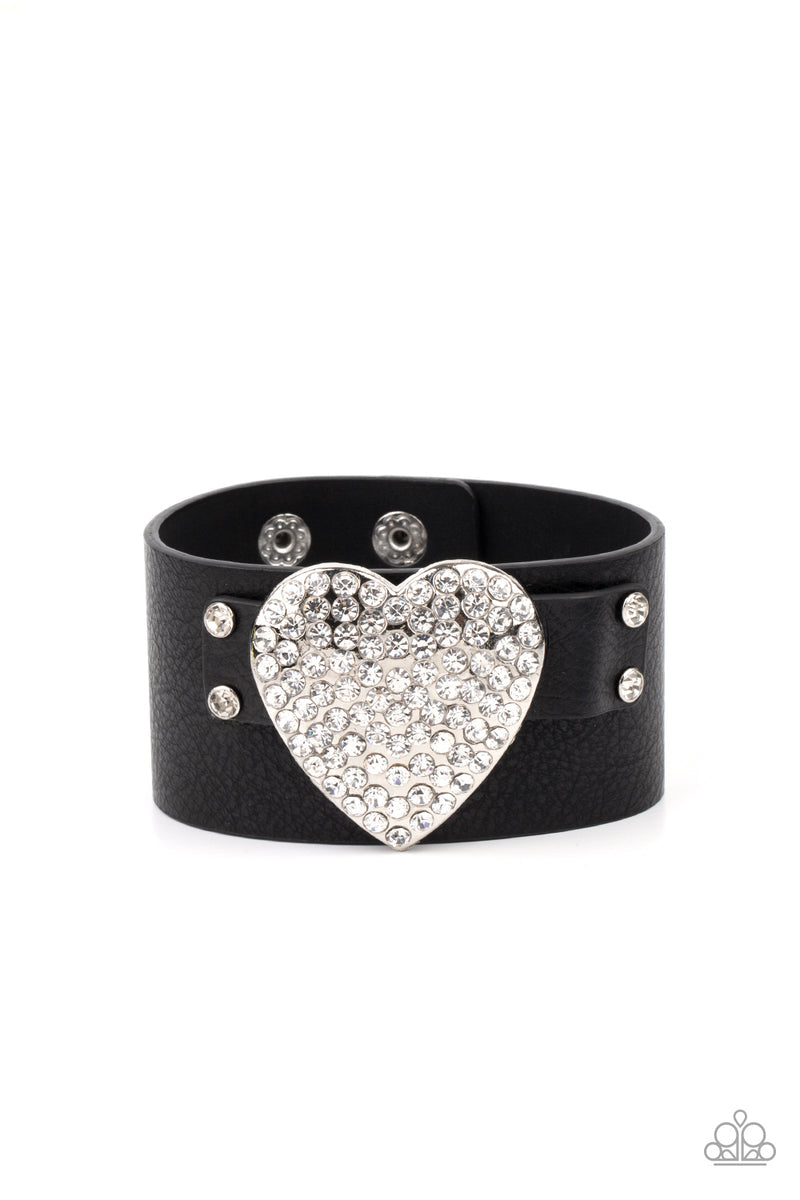 flauntable-flirt-black-bracelet