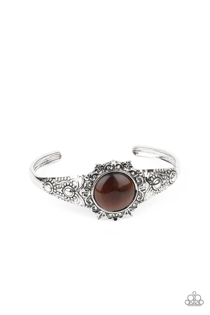 extravagantly-enchanting-brown-bracelet