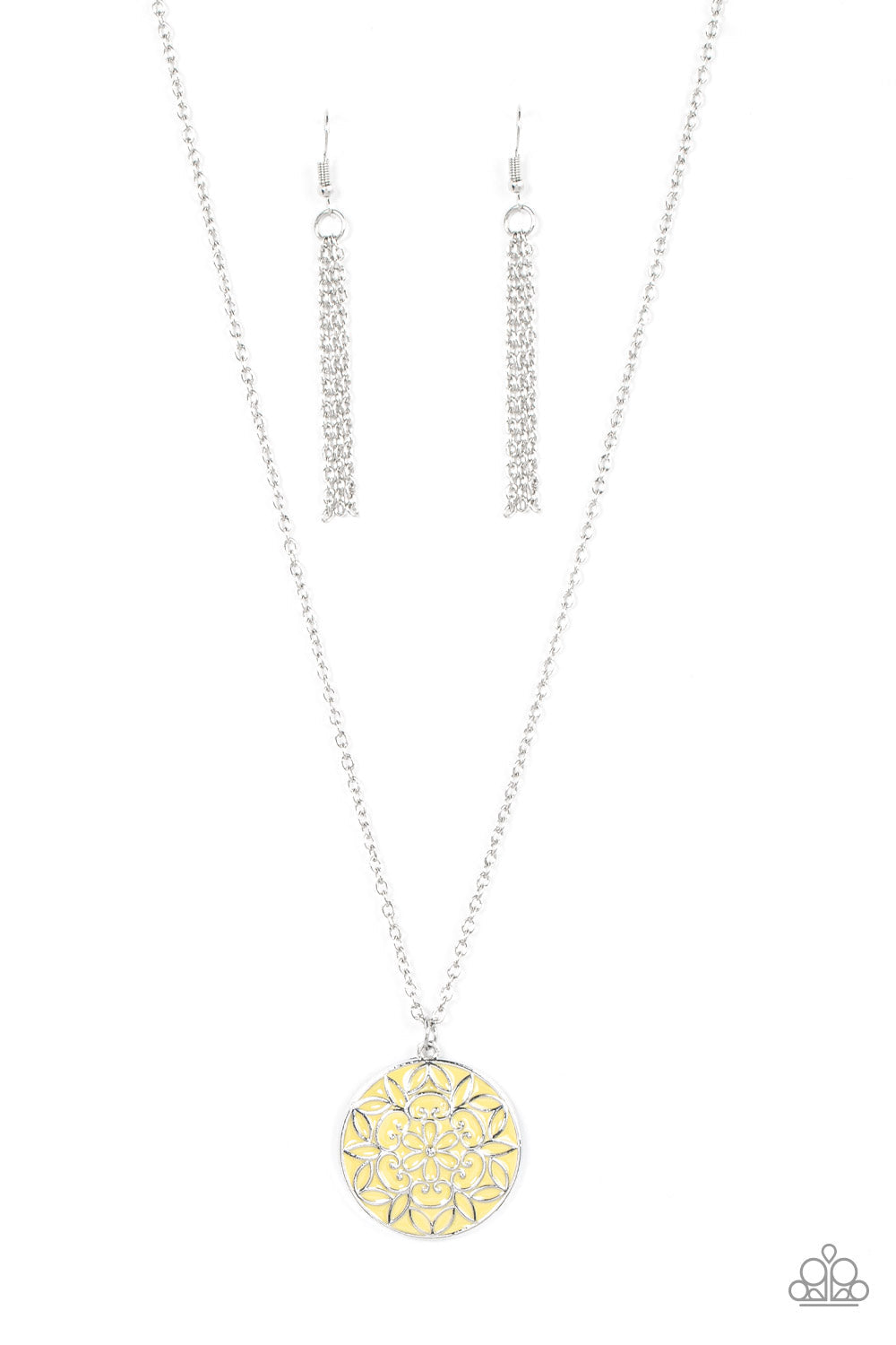 colorfully-cottagecore-yellow-necklace